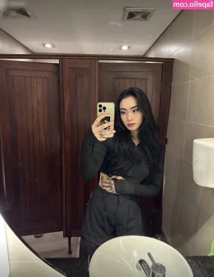 asianiina [ asianiina-1 ] - Thick Ass Thursday🍑😜