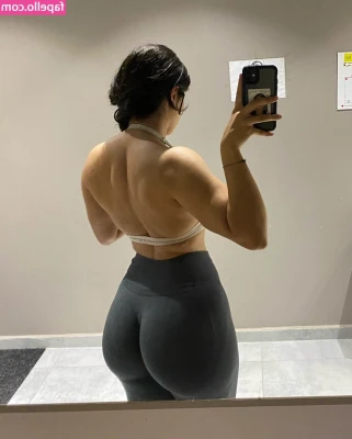 pt.irempalaa [ pt-irempalaa ] - LIKE If you think the girls are looking good😋👅🍒