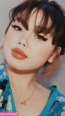 farahin.hanina [ farahin-hanina ] - Swipe to take my titties out!!