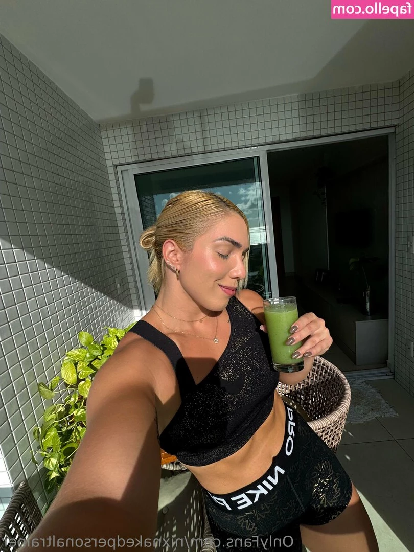 nixnakedpersonaltrainer - Booty Progress Update   6 weeks of progress with these glutes and i m