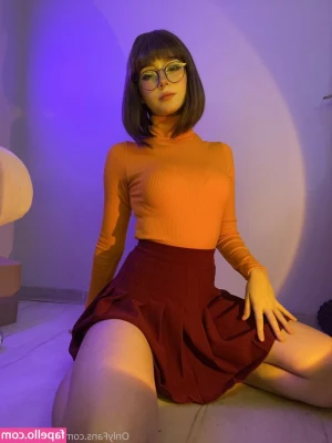 Raylasoaresx - happy 4/20! how are you celebrating? 😈