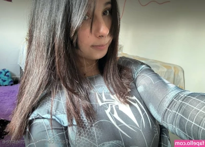 juliekittiesfree - Just a bunny rabbit trying to chew through my cage