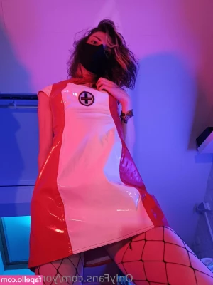 yona.mlem [ yona-mlem ] - i've always loved a little stocking action