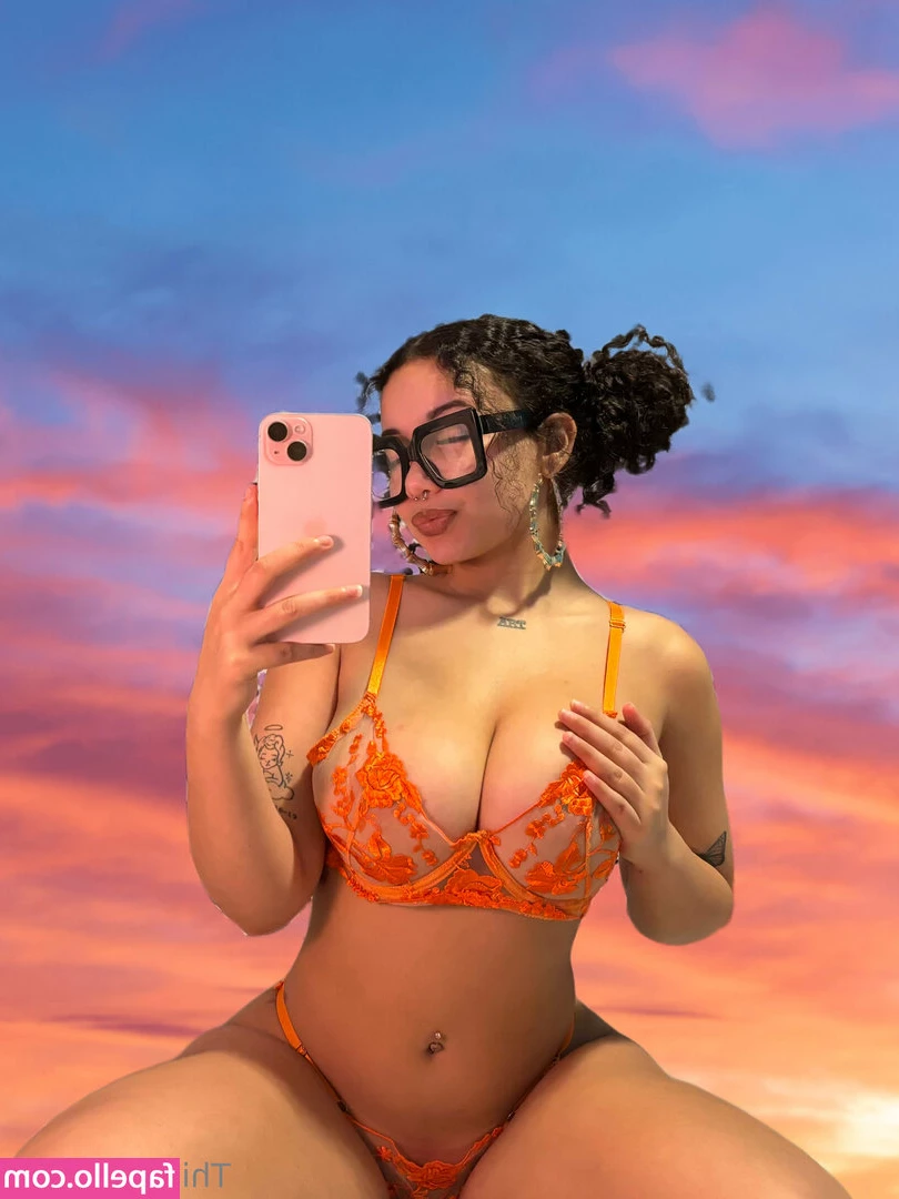 lildernn - Hey gamer boi! Your video game needs to update for a bit? No worries,