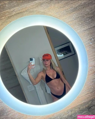 Arielle Vandenberg [ arielle-vandenberg ] - Hoy cumplo 22 añitos 🥳🎁🎉  Antes de celebrar con mi familia