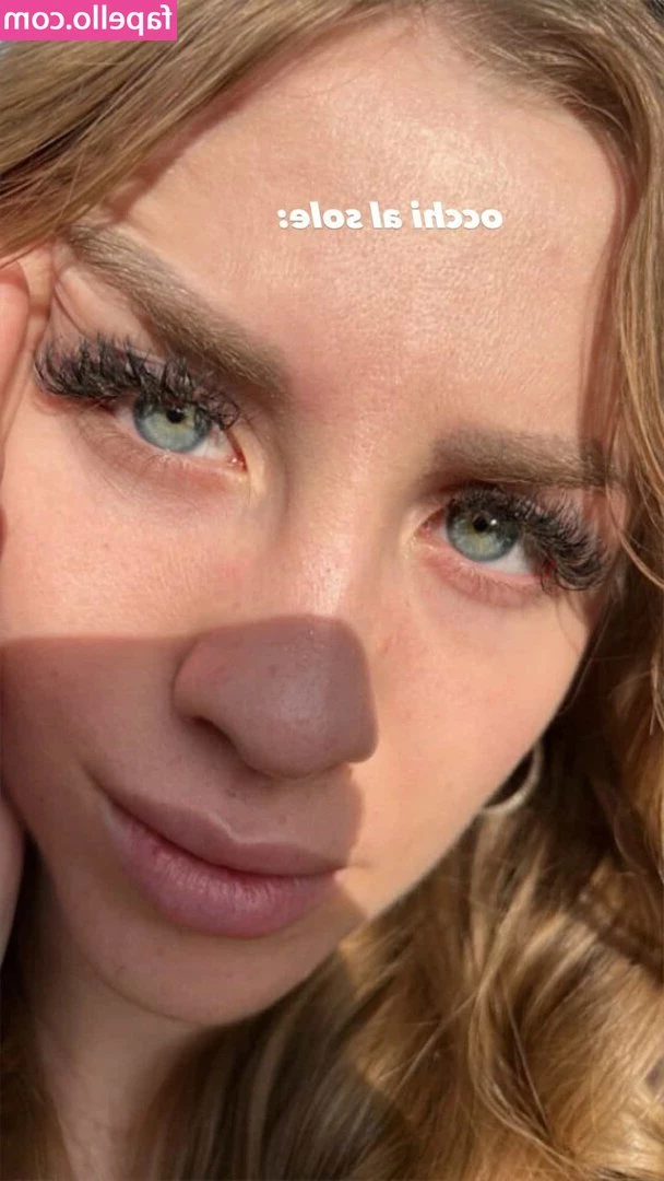 Michela Riganelli [ michela-riganelli ] - New video, she used her sister's bikini 👀 hehehaha, so it's is