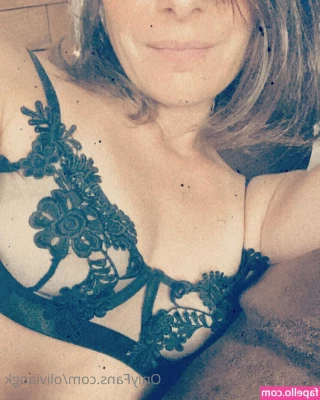 oliviaogk - Hope everyone has a Valentine for tomorrow! I’m celebrating my