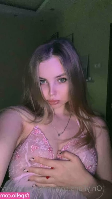 yourdolllilith - m feeling flirty and I m coming for you  Can you handle me