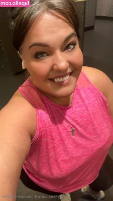 thickchickmilffree - T-t-t-tee-ease ME