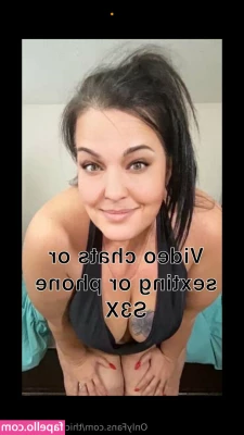 thickchickmilffree - What Would You Do If You Walked In On This? Im Not The Only Slut...We