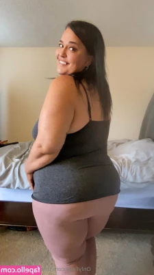 thickchickmilffree - because my ass looks phenomenal
