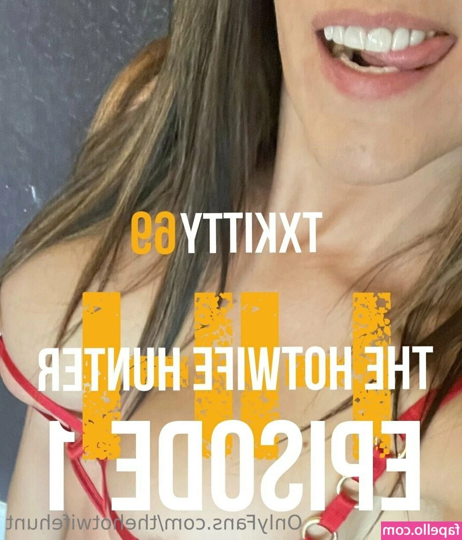 thehotwifehunt - One of the times Master had his faggot  flex  with the tiny cock on