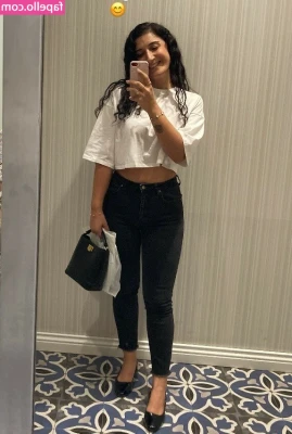 aylintogar - Where would you wanna lick first?👄👅 tip $5 for titties, $10 for