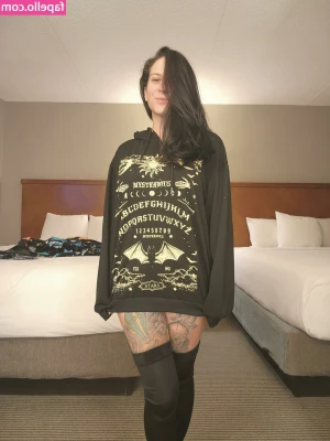 Slippery-Little_Minx [ slippery-little-minx ] - Let’s have some naughty fun 😈