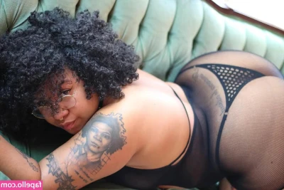 Fae Laveau [ fae-laveau ] - Coming to a city near you!