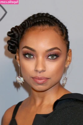 Logan Browning [ logan-browning ] - 💜💙..Ever done this in a kitchen? 🤤😈🤗