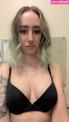 blamevalerie - Sloppy wet kisses and I spit in your mouth   lmk if you like this