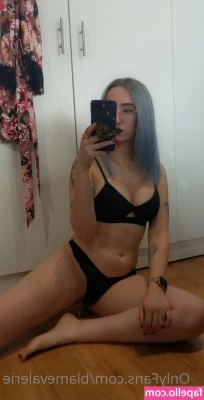 blamevalerie - One of the rare moments my cock isn’t hard and needing service...