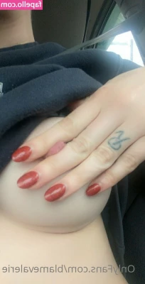 blamevalerie - Schönen guten Morgen   Hast du Lust dich nochmal mit mir ins Bett zu