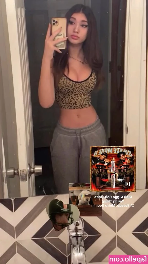 Yaelis.ucci [ yaelis-ucci ] - Belly