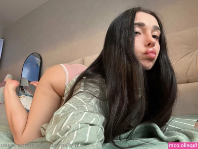 karinamarinaeu - Drip drop babes got a snack for me