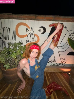kittynippyhippie - The photos of making weight this morning that I can t share elsewhere