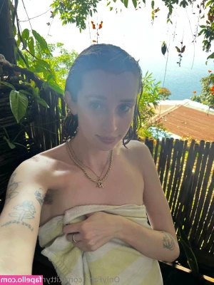 kittynippyhippie - Spent some time today taking some very sexy and fun photos! I’ll be