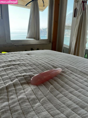 kittynippyhippie - Caliente
