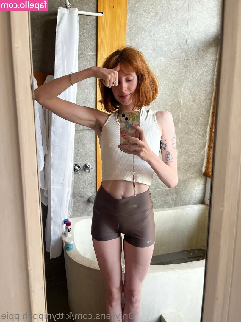 kittynippyhippie - Come sucking my pussy