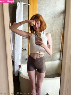 kittynippyhippie - Come sucking my pussy