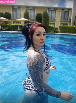 gothmusclemommyy - 🗝️♥️ I have the key to your heart 😜♥️🗝️
