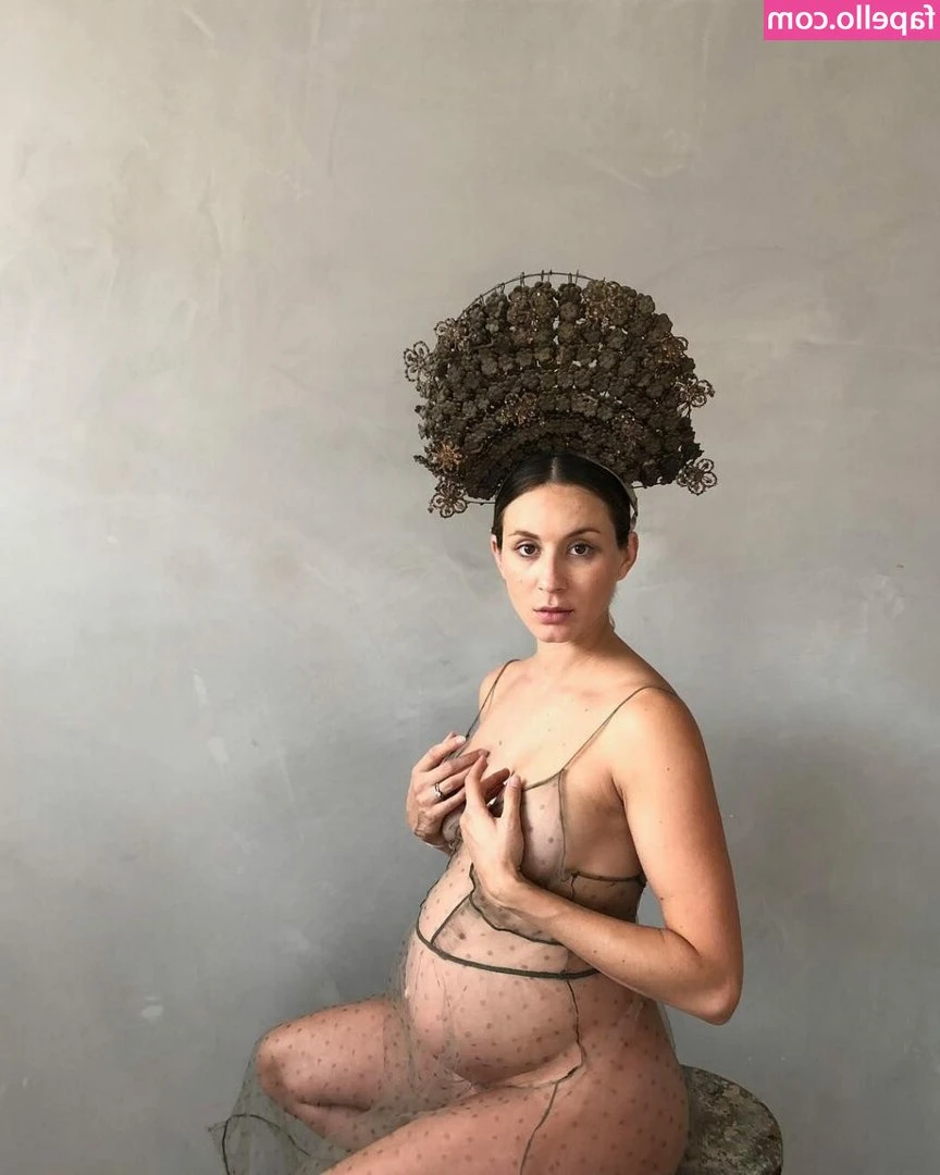 Bellisario - I’m back to the gym (alone, in my building so it’s safe and
