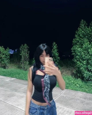 Tracy Colleen [ tracy-colleen ] - My bf told me I should rest up for the dick he's gonna give me