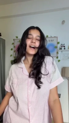 Sakshi Pandey [ sakshi-pandey ] - How much would you pay to see 🐱?
