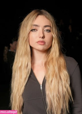 Peyton List [ peyton-list ] - got my drift sim back and will be streaming on twitch   should i