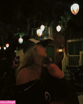 Peyton List [ peyton-list ] - Go check out  akqueenofficial she s having a 50  of sale   http