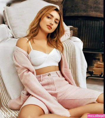 Peyton List [ peyton-list ] - Some small clips to get you going