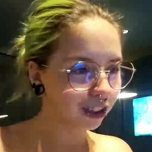 Naughty_nuka