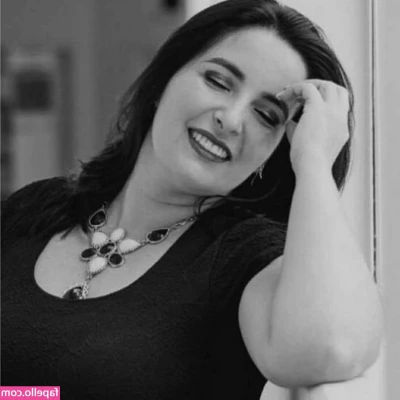 Renata Turini [ renata-turini ] - I always had a teacher / student fantasy, so to celebrate school