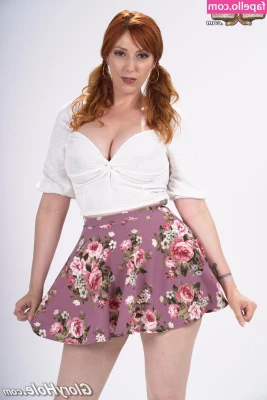 Lauren Phillips [ lauren-phillips ] - Did you dream about me? 😋