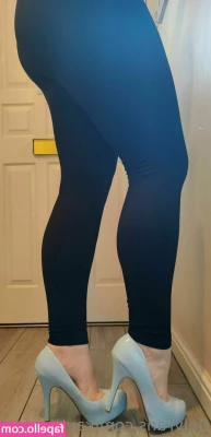 kayties_feet [ kayties-feet ] - Monday s message