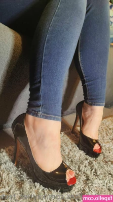 kayties_feet [ kayties-feet ] - Fun working with @u6182747