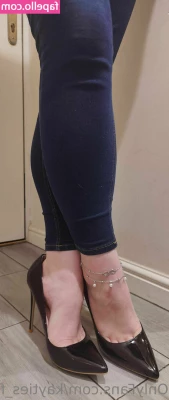 kayties_feet [ kayties-feet ] - It s skirt and sundress season