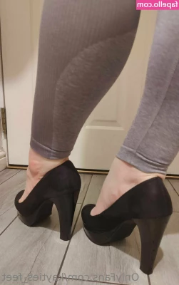 kayties_feet [ kayties-feet ] - feet  pied  fetichiste