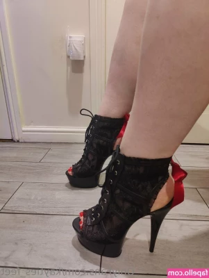 kayties_feet [ kayties-feet ] - Quieres este tetero