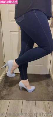 kayties_feet [ kayties-feet ] - New sexy photo shoot  I love getting all wet for you