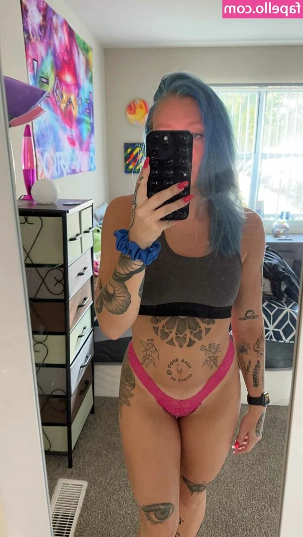 Prettylilprincess24 - I need morning sex
