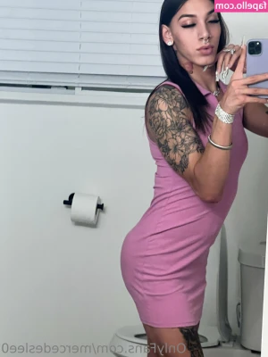 mercedesleeleal - Also I might be crazy but I feel like my boobs are growing