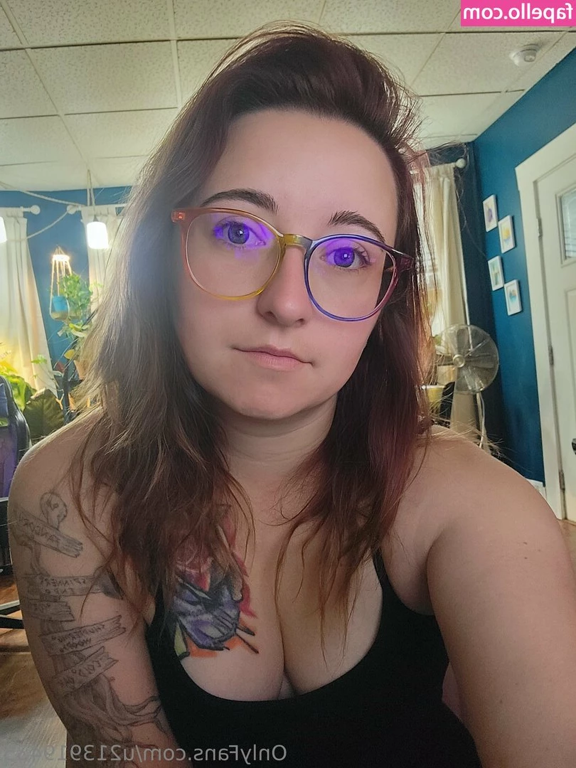 u213919435 - Come join me in the jacuzzi babe
