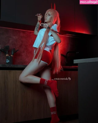 dainerozero [ dainerozero-1 ] - New vid tomo. Need a night off